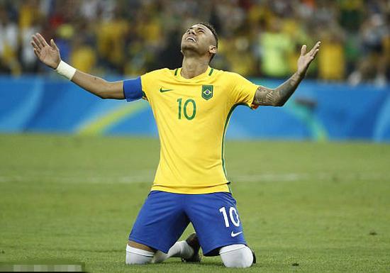 皇马最新伤病情况：赫伊森&阿拉巴预计将于近期回归（皇马伤情更新：赫伊森、阿拉巴有望短期内复出）