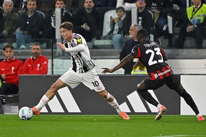 纽卡vs切尔西首发：帕尔默、加纳乔先发，沃尔特马德出战（纽卡对阵切尔西首发出炉：帕尔默、加纳乔先发，沃尔特马德登场）