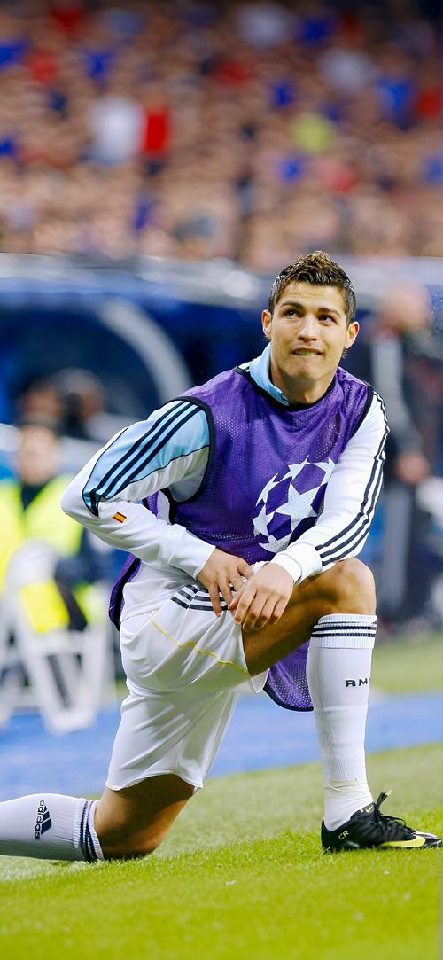 姆本扎：中国足球在精神层面需树立更坚定的目标，要重视青训（姆本扎：中国足球应树立更坚定的精神目标，并重视青训）