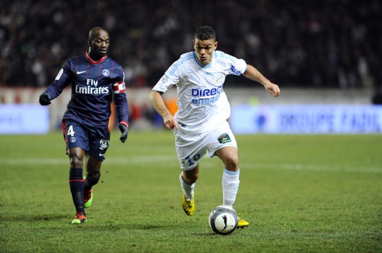 2025混团世界杯中国队三连冠，中日德选手合影定格荣耀（中国队问鼎2025混团世界杯三连冠，中日德选手合影见证荣耀）