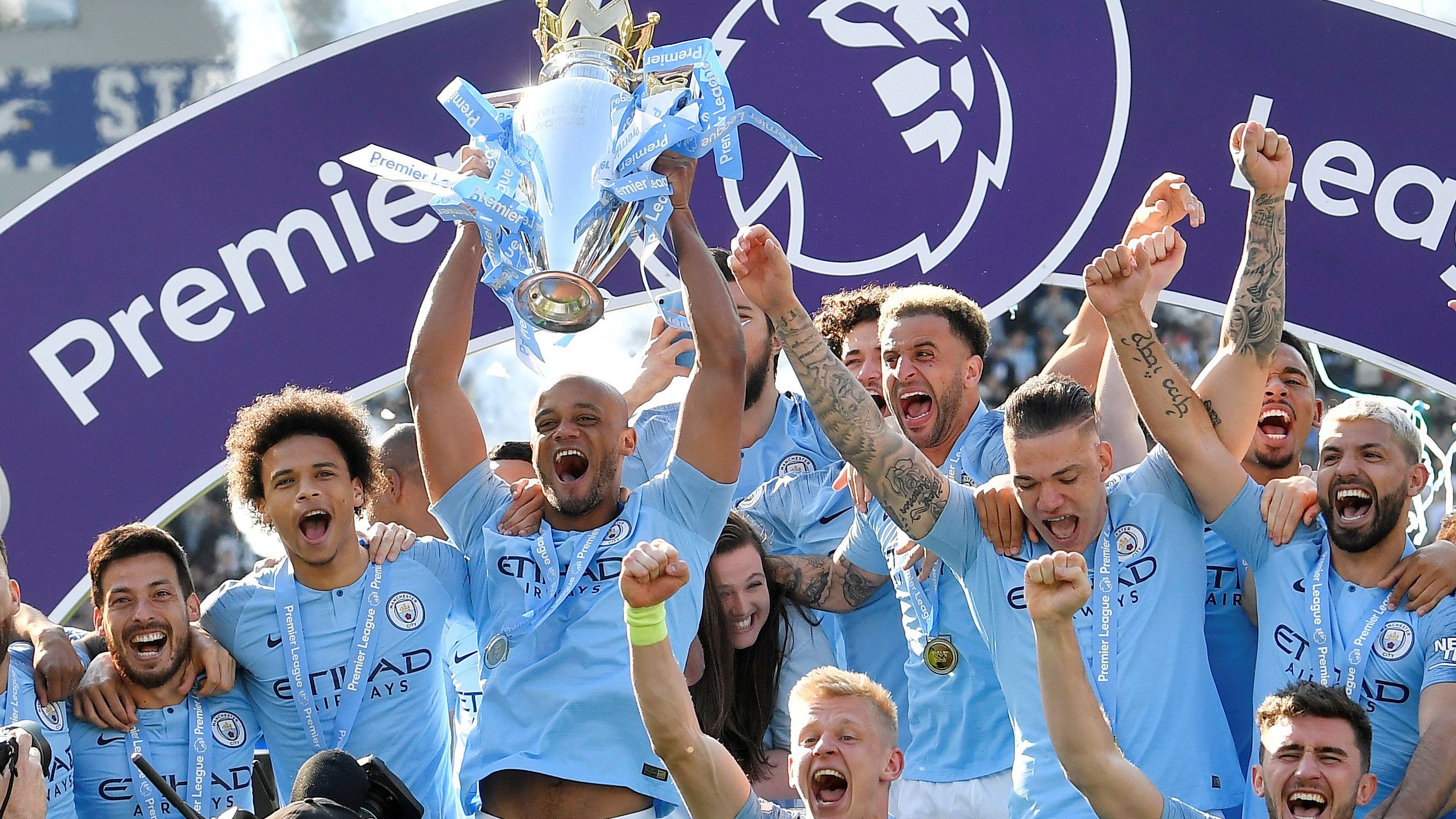 大卫-路易斯：尤文的水平远在我们之上；客战切尔西非常艰难（大卫·路易斯：尤文实力远胜我们；客场对阵切尔西将极其困难）