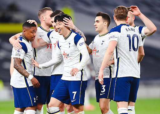 连续得分上双！混血后卫朱正首发出战25分钟8中7得到20分3助2断（混血后卫朱正首发25分钟8投7中砍20分3助2断，连续场次得分上双）