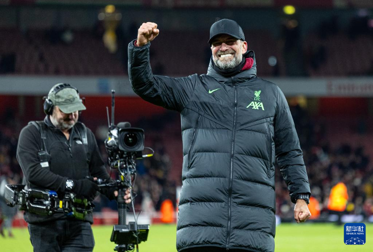 ESPN：曼联重点关注边翼卫引援，并且有7名中场目标（ESPN：曼联引援重心在边翼卫，中场候选多达7人）