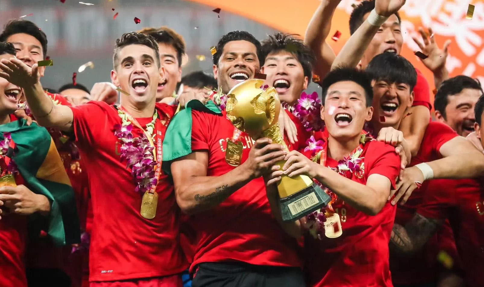 一日英超动向：阿森纳再次截胡切尔西，曼联前锋递交转会申请（英超一日速报：阿森纳再抢切尔西目标，曼联前锋申请离队）