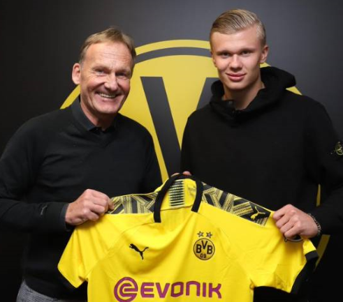 德拉富恩特：我们和巴萨没问题，我们要不断进步为世界杯而战（德拉富恩特：与巴萨无矛盾，持续提升冲击世界杯）