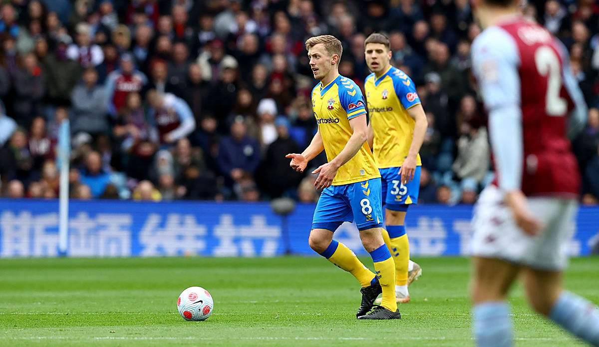 科曼：诺阿-朗和我说，那不勒斯季前28天集训他从没见过球（科曼：诺阿-朗直言那不勒斯季前28天集训期间他压根没碰过球）