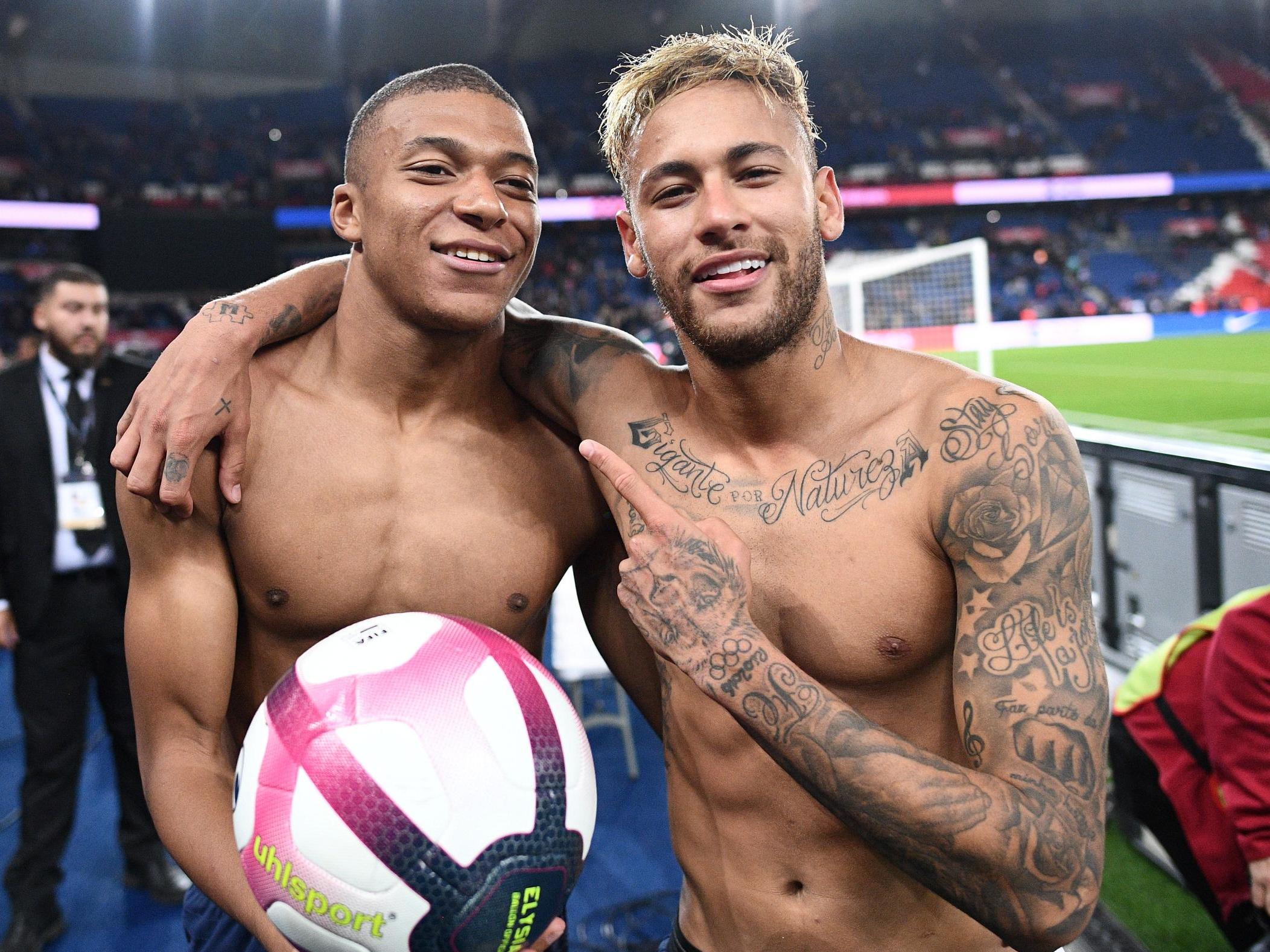 连续支持球队86年的皇家社会1号会员去世，享年96岁（皇家社会1号会员离世：陪伴球队86载，享年96岁）