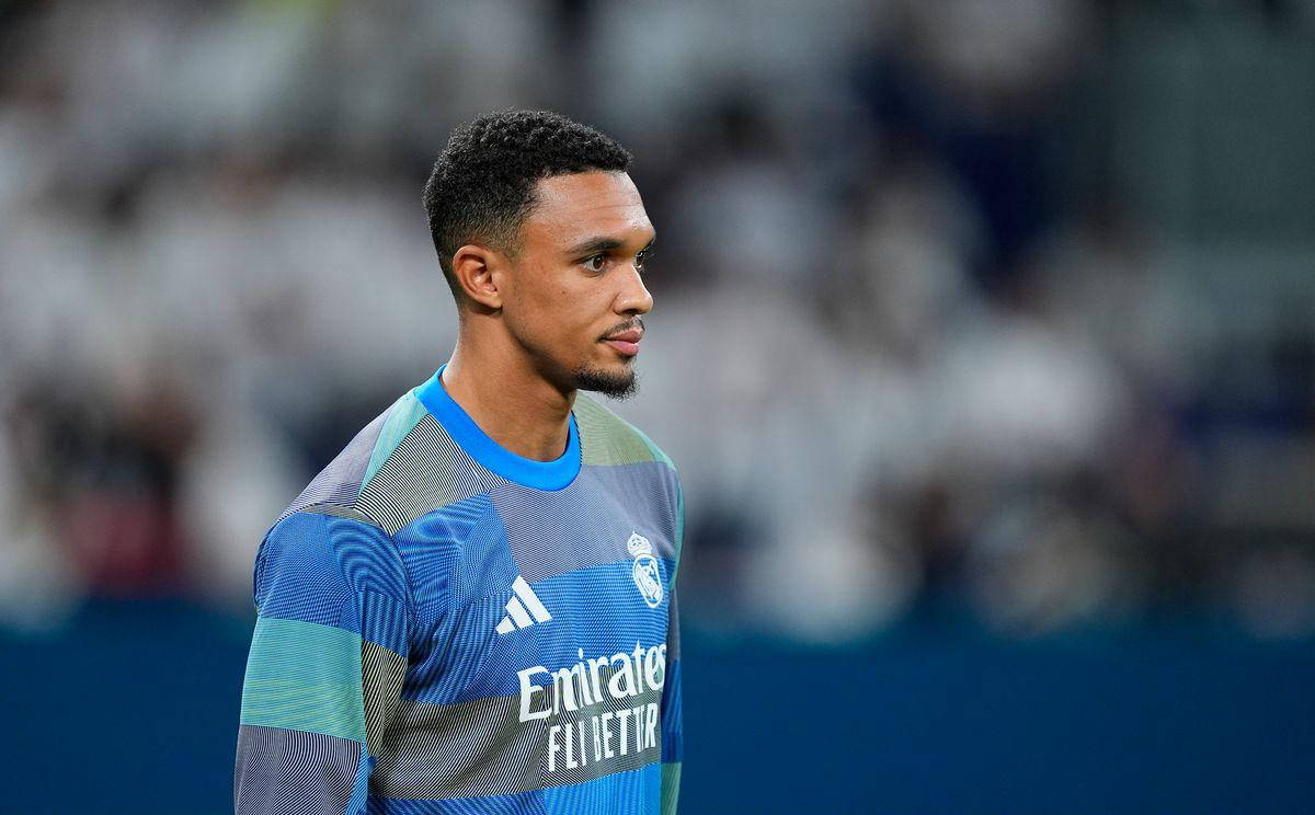 国足官方祝福魏祥鑫：期待以后为中国足球贡献更多力量（中国男足向魏祥鑫送上祝福：期待其未来为中国足球再立新功）